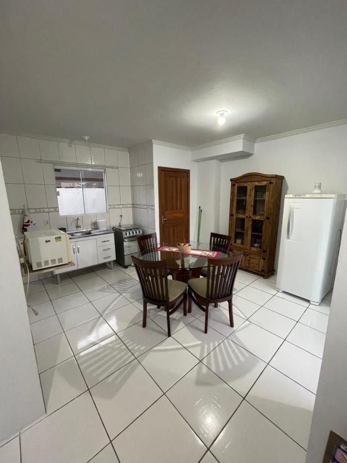 Condominio Serra Da Saudade Piçarras 外观 照片